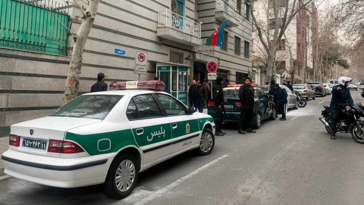 افشای اطلاعات مهم از همسر فرد مهاجم به سفارت آذربایجان + عکس