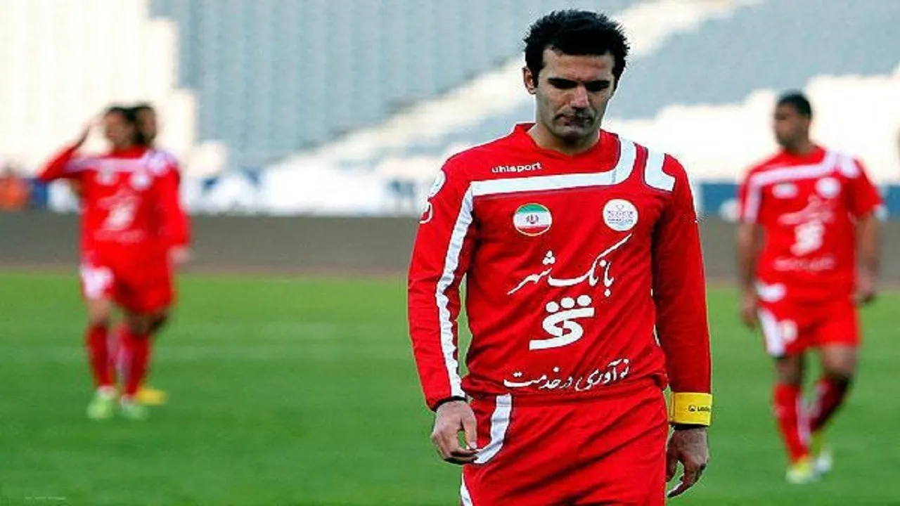 یک پرسپولیسی داور دربی را تهدید کرد! +عکس