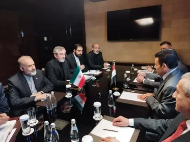 Iranian, Iraqi security officials discuss issues of mutual interest