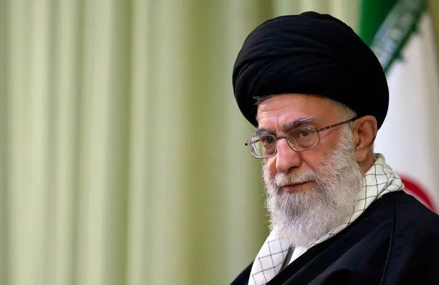 نظر رهبر انقلاب درباره برگزاری مراسم لعن