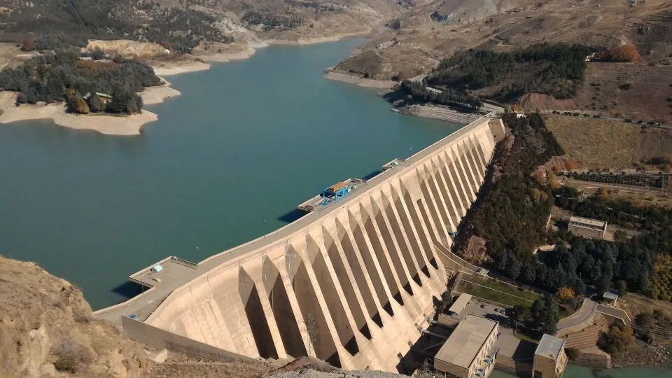 ۷۷ درصد ظرفیت سدهای تهران خالی است