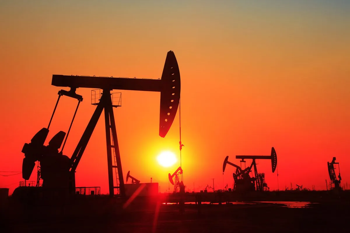 Oil Climbs to 5-Month High Amid OPEC Cuts