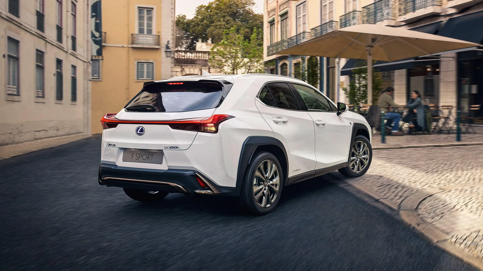 تیزر جدید 2019 Lexus UX +فیلم