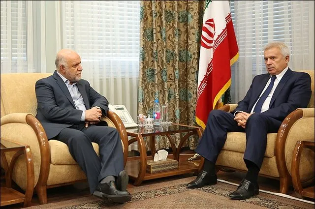 لوک‌اویل تفاهم‌نامه توسعه میدان ایرانی را زودتر عملیاتی کند
