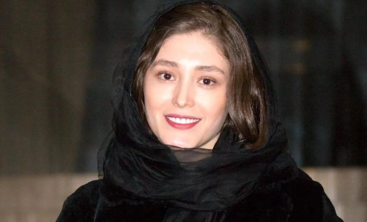 اینستاگرام مزون فرشته حسینی با دستور قضایی مسدود شد! + فیلم