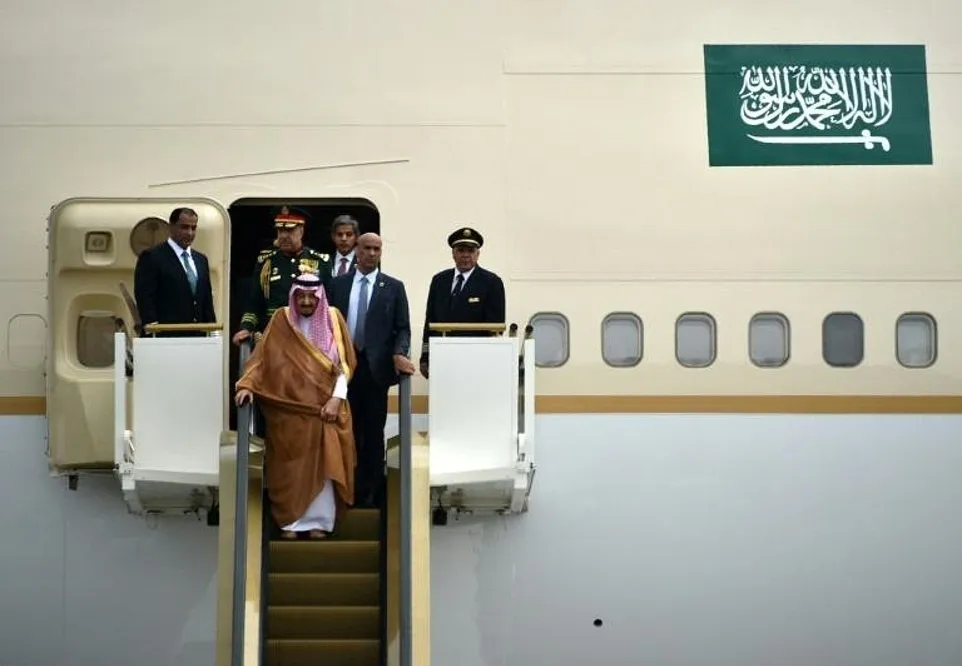 وزیر دفاع آمریکا در ریاض با ملک سلمان دیدار کرد