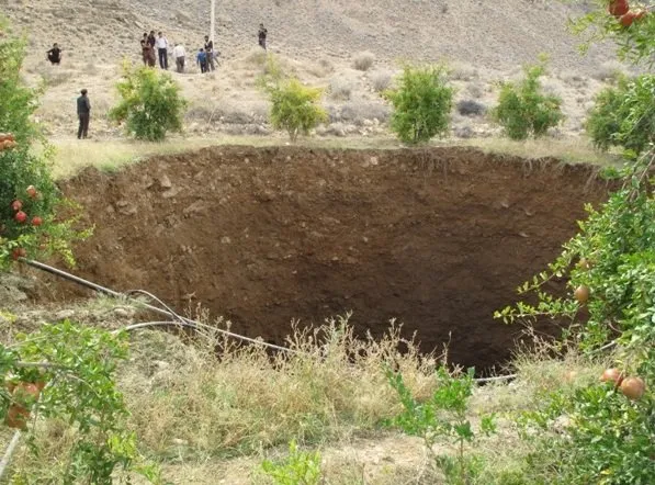 فروچاله‌ها ایران را می‌بلعند