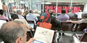 حرکت بورس روی خط صاف