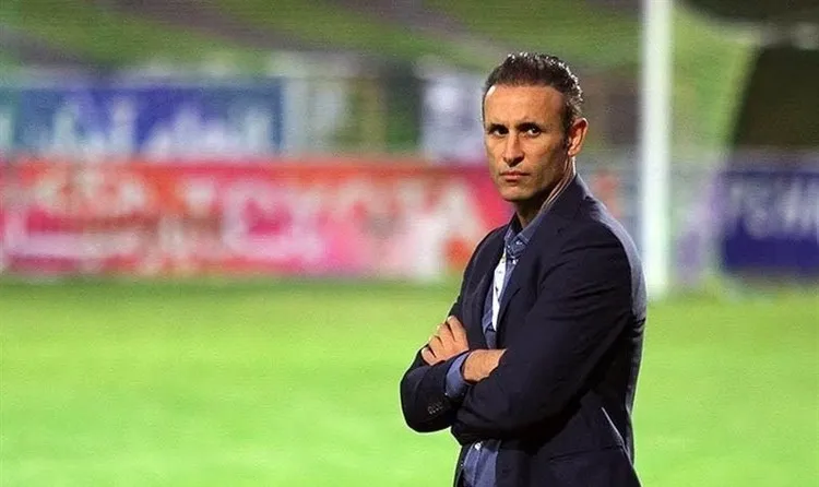 گل محمدی: توافق مخفیانه با بشار شأن پرسپولیس را زیر سوال برد