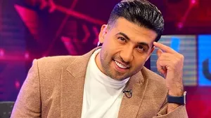 تیکه سنگین مجری ممنوع التصویر به محمدرضا گلزار + عکس