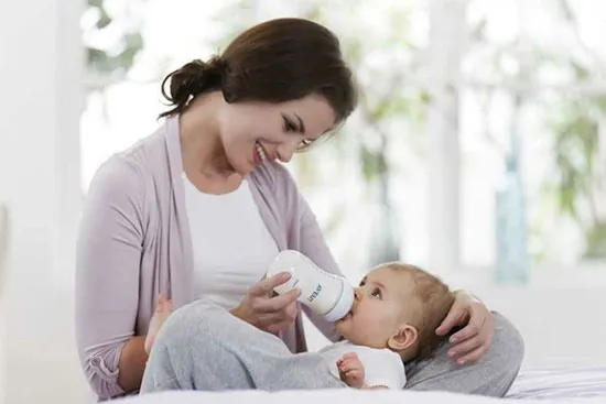 گرسنگی زیاد در دوران شیردهی چه دلیلی دارد؟ + راه حل