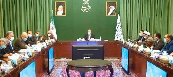 نظام مالیاتی کشور نیازمند اصلاحات اساسی است/ توفیق اجباری حذف نفت از بودجه را به فرصت تبدیل کنیم