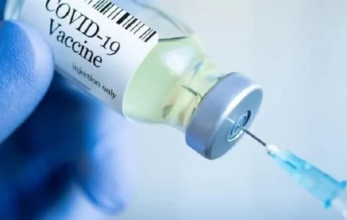 تزریق انسانی واکسن ایرانی کرونا ظهر امروز آغاز می‌شود