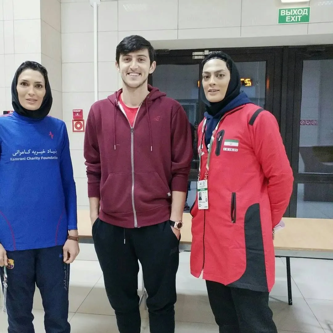 دیدار خواهران منصوریان با سردار آزمون +عکس