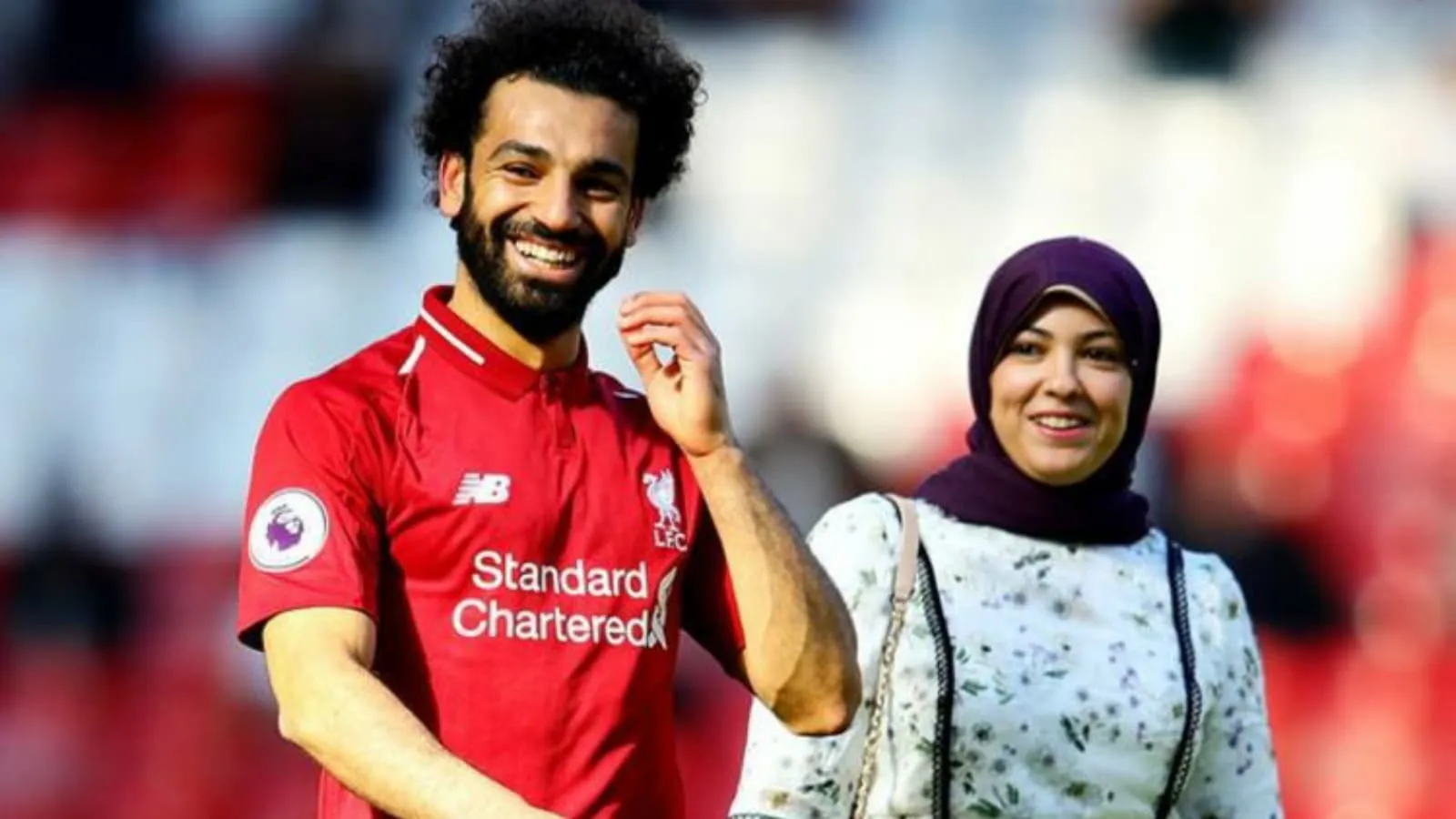 ماجرای آشنایی و ازدواج محمد صلاح با همسرش + عکس