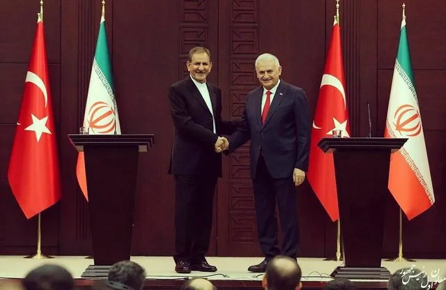معاون اول رییس جمهوری وارد استانبول شد