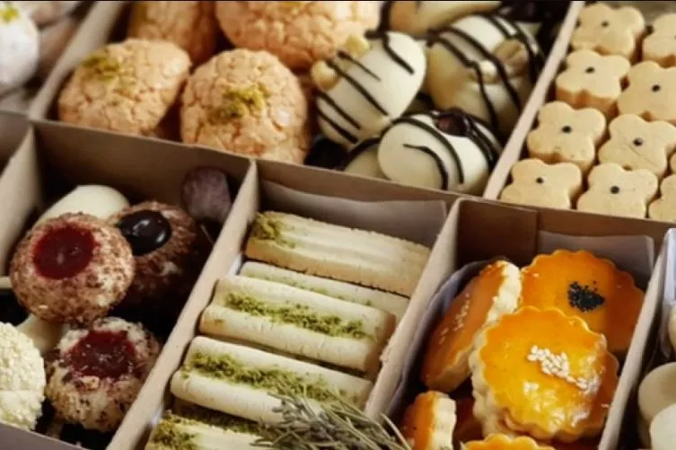 طرز تهیه شیرینی عید خانگی بدون فر + فیلم