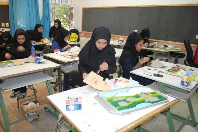 مهر ۹۷ با کمبود معلم و کلاس درس هنرستان‌ها در راه است
