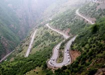 این-جاده-چهارشنبه-ها-مسدود-می-شود