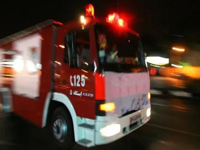 آتش سوزی در انبار بزرگ موتورسیکلت در تهران