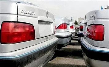 نعمت‌بخش: خودرو ارزان می‌شود