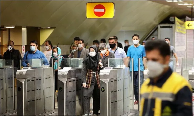 واکسن نزده‌ ها و کرونا مثبت‌ ها به صورت الکترونیک کنترل می شوند
