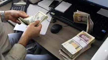 کاهش تقاضای ارز مسافرتی با ارزانی دلار