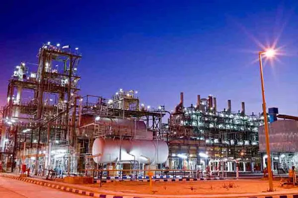 افشای فیش های حقوقی نجومی از شرکت پتروشیمی امیرکبیر