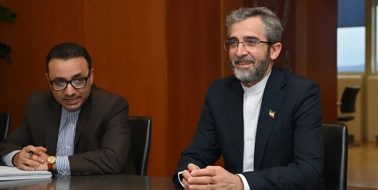 ایران از مواضع خود عقب نشینی نکرده است