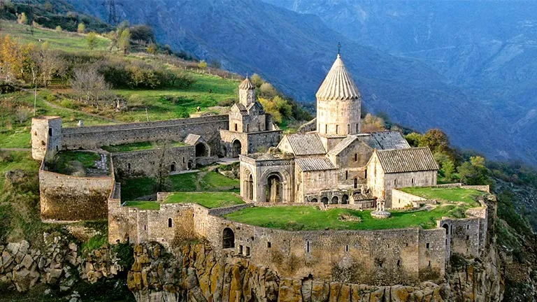 ۴ شب سفر به ایروان چقدر پول می خواد؟ + جدول