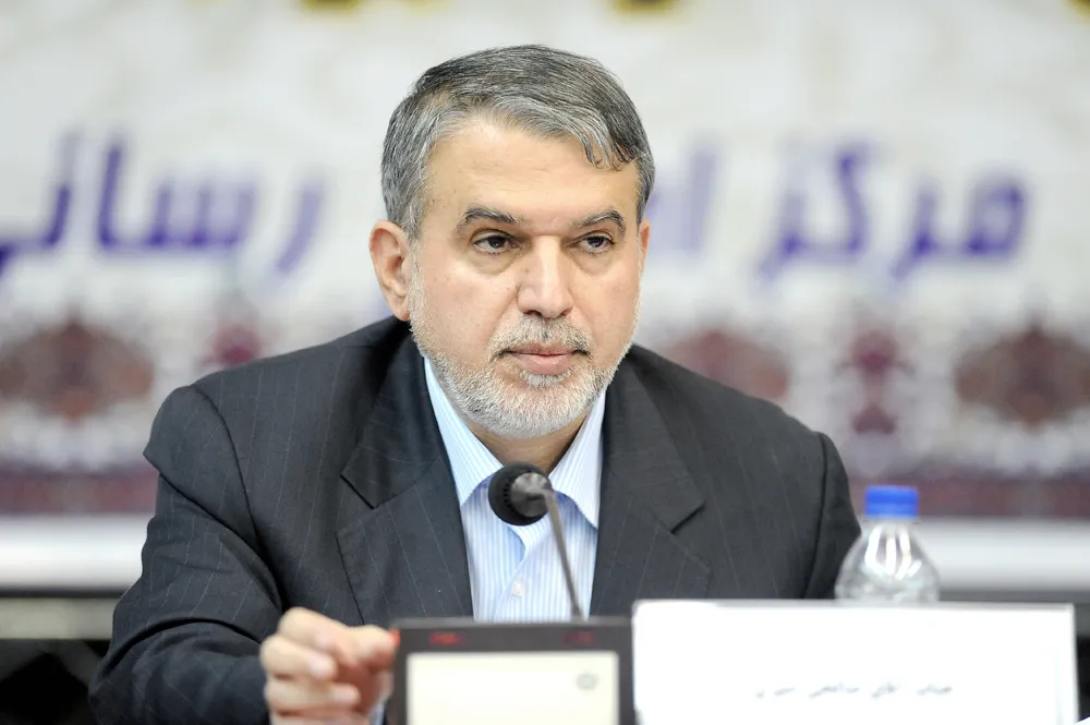 وزیر جدید از کتابخانه می آید!