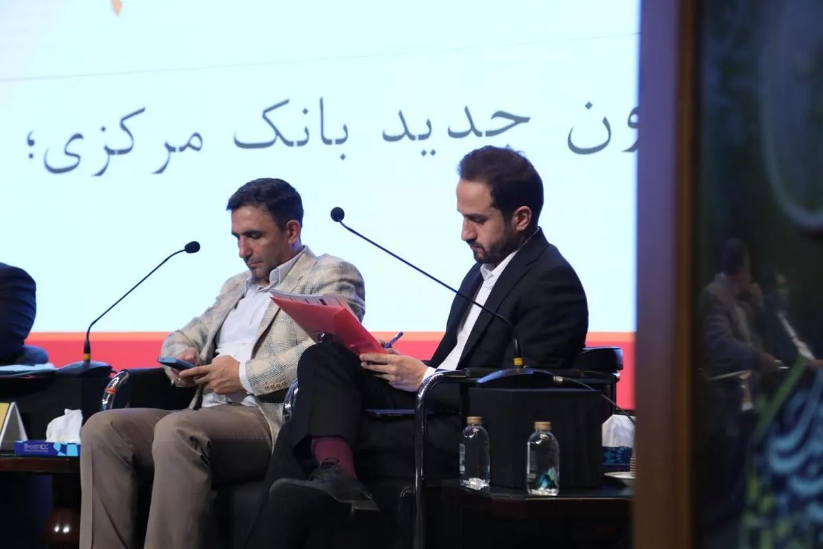برخی وام می‌گیرند که پس ندهند/ بدون اصلاح عمیق سیاسی، بحران‌ بانکی برطرف نمی‌شود