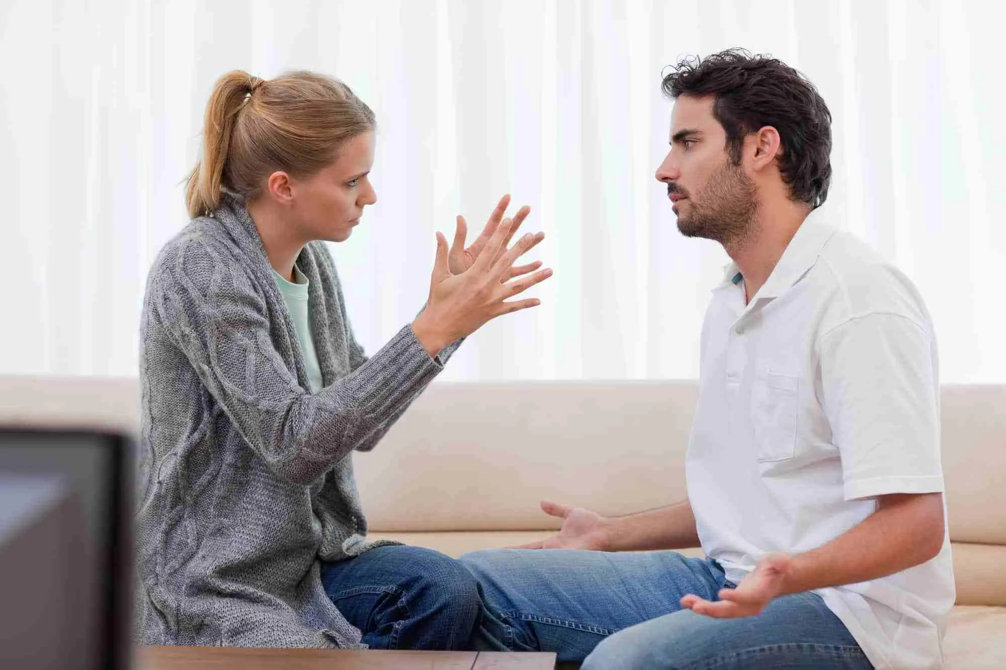چه جوری با افراد کینه ای رفتار کنیم؟