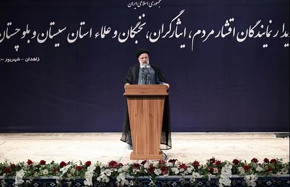 رییسی با علما، ایثارگران و نخبگان سیستان و بلوچستان دیدار کرد