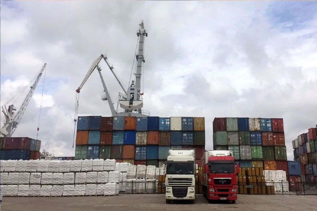 Iran’s foreign trade hits $130 billion in 2024: IRICA