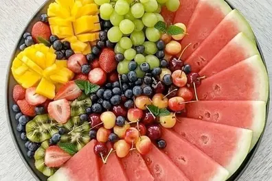 آموزش-میوه-آرایی-برش-میوه-های-تابستانی-برای-مهمانی