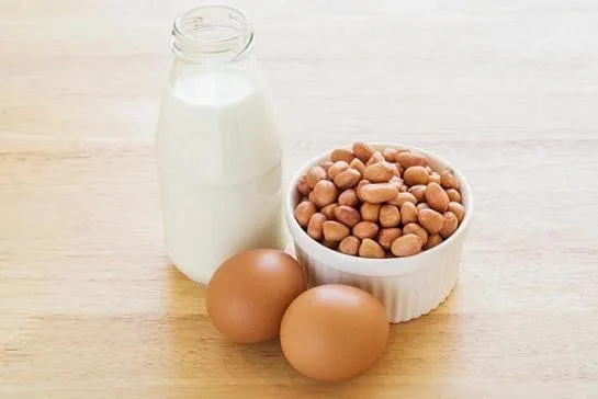 تخم مرغ، ریسک سرطان سینه را کاهش می دهد