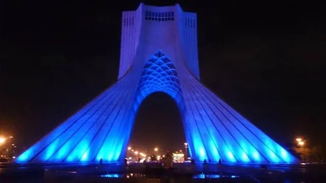 برج آزادی غدیری شد + فیلم