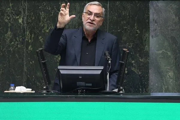وزیر بهداشت: تعداد مراکز درمان ناباروری در کشور کافی نیست