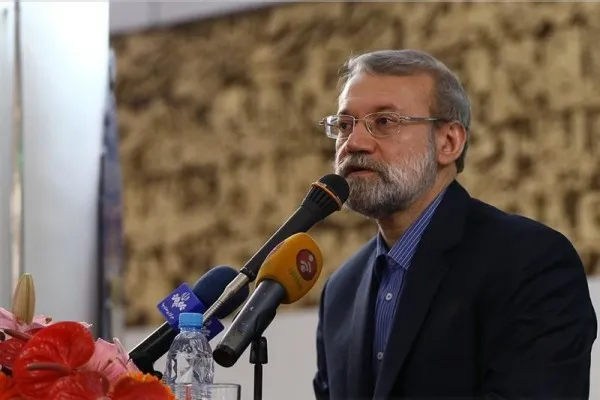 واکنش جالب لاریجانی به اظهارات یکی از ائمه جمعه