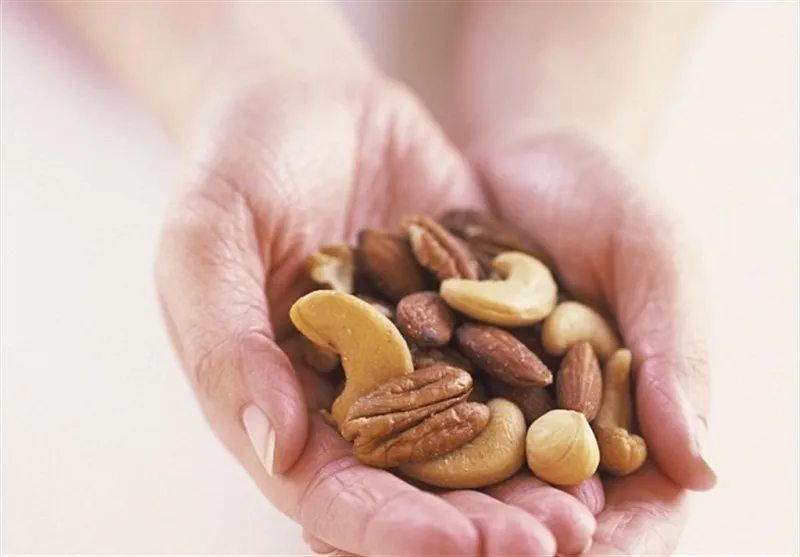 هر روز آجیل بخورید تا حمله قلبی و سرطان سراغتان نیاید
