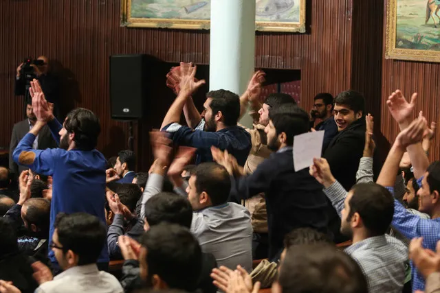 حال و هوای دانشگاه تهران در روز دانشجو