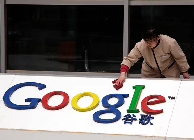 Google Cozies Up to China With AI Secrets And a Game of Go