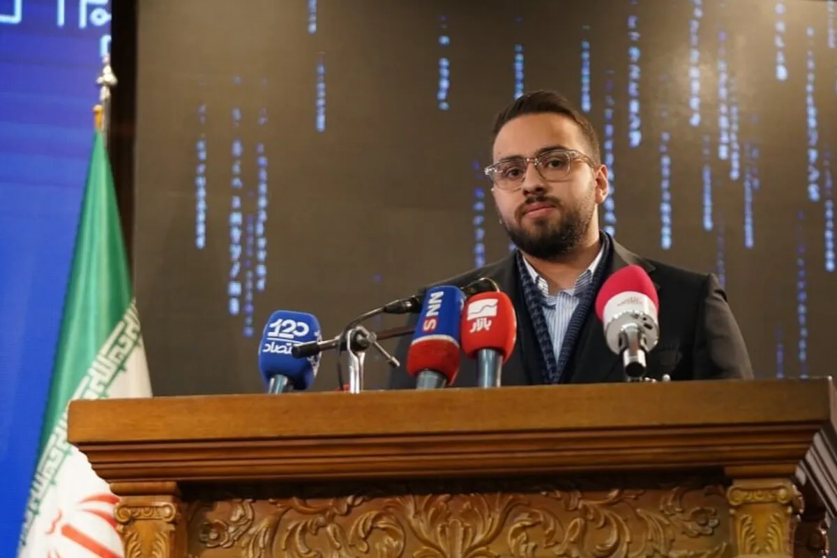 بازگشت حقوق‌های نجومی؛ انصاف یا اسراف؟