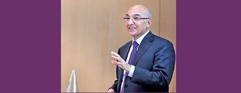 پروفسور پسران: «مهار تورم» اولویت است
