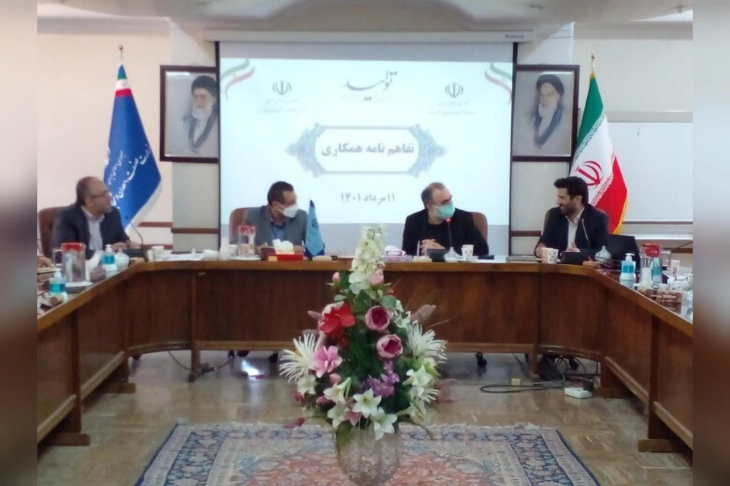 تفاهم نامه همکاری بین وزارتخانه های صمت و عتف با هدف تعمیق ارتباط صنعت و دانشگاه اجرایی شد