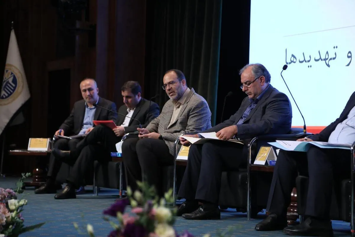 بانک مرکزی باید مقتدرتر عمل کند؛ قانون اختیارات کافی را داده است