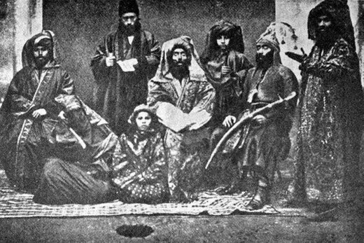 تعزیه خوان های تکیه دولت ناصرالدین شاه چقدر دستمزد می گرفتند؟