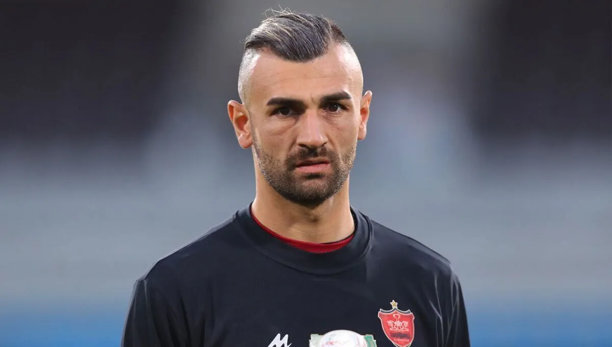 مهاجم پرسپولیس: نمی‌توانم به پیشنهاد فنرباغچه 