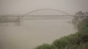 خوزستانی‌ها رنگ هوای پاک را نمی‌بینند